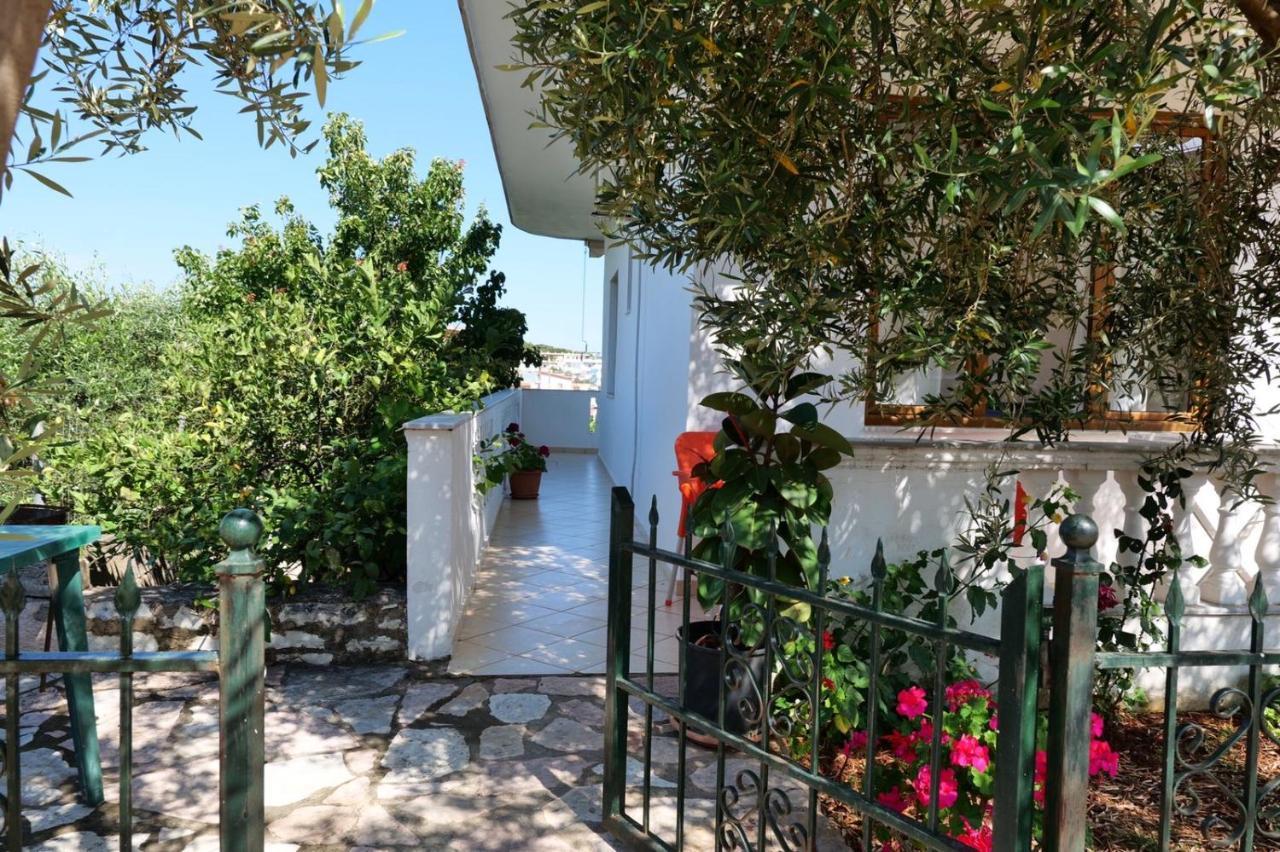 Vita Apartment - Spacious Garden And Balcony 5 Min To Beach & Center Εξαμίλιο Εξωτερικό φωτογραφία