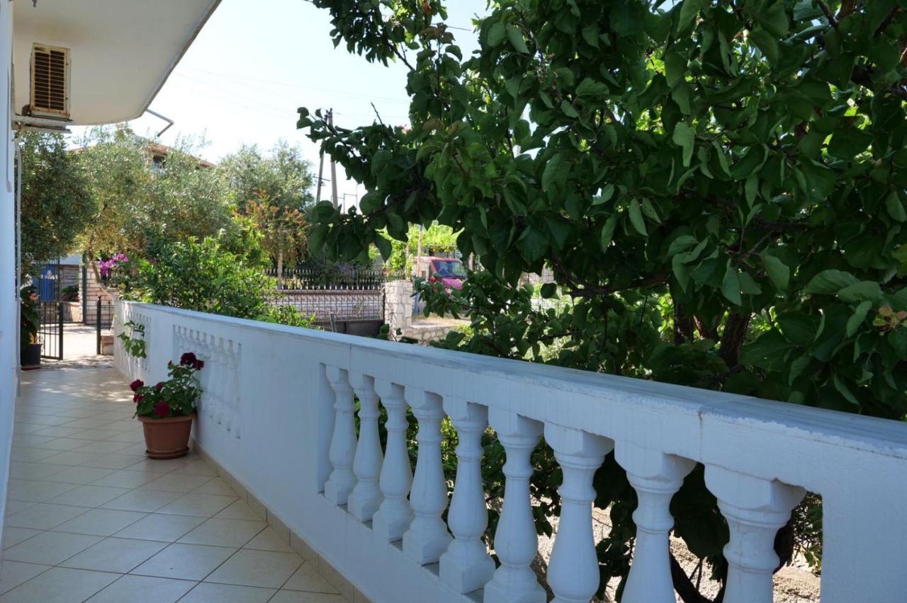 Vita Apartment - Spacious Garden And Balcony 5 Min To Beach & Center Εξαμίλιο Εξωτερικό φωτογραφία