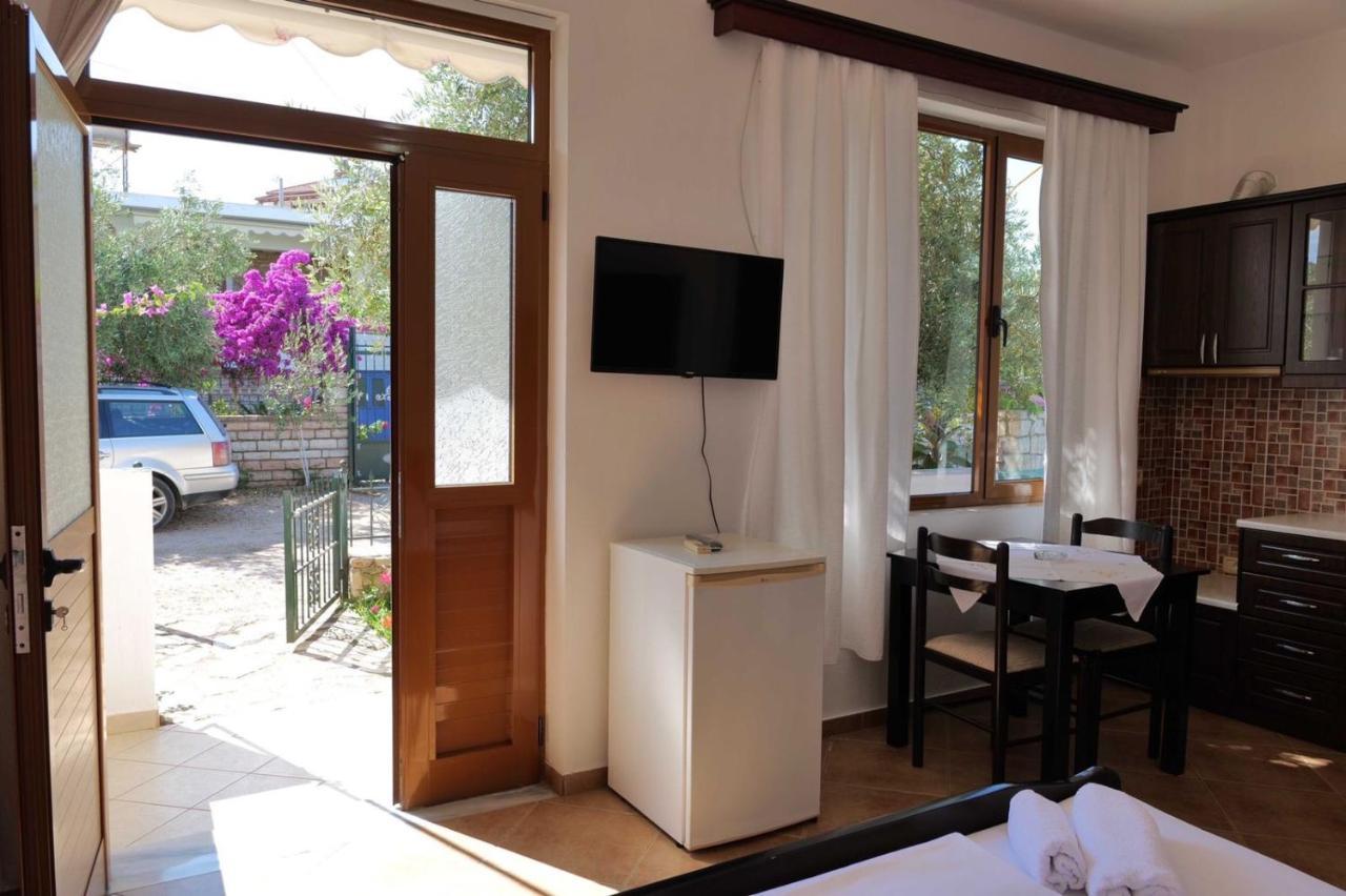 Vita Apartment - Spacious Garden And Balcony 5 Min To Beach & Center Εξαμίλιο Εξωτερικό φωτογραφία