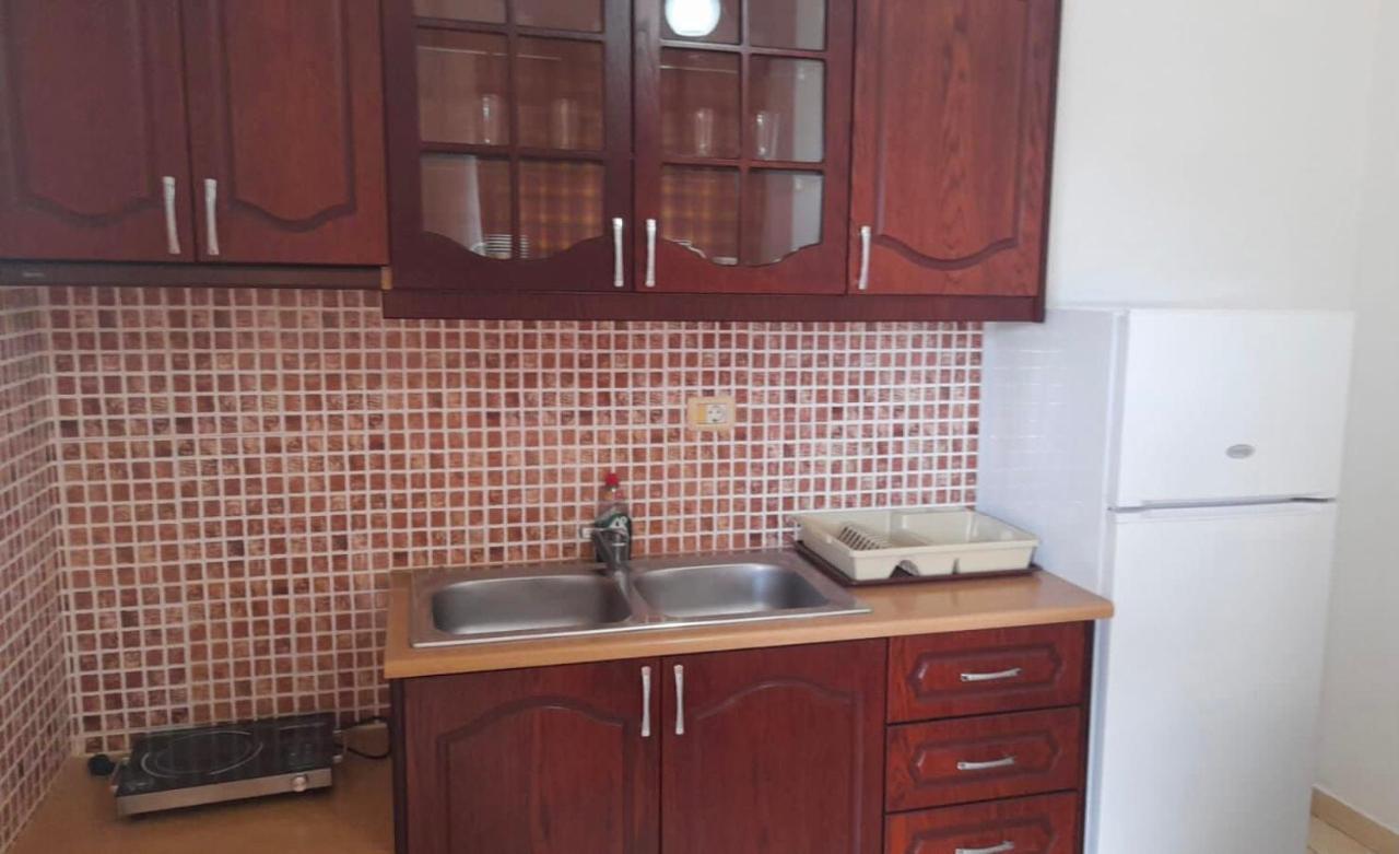 Vita Apartment - Spacious Garden And Balcony 5 Min To Beach & Center Εξαμίλιο Εξωτερικό φωτογραφία