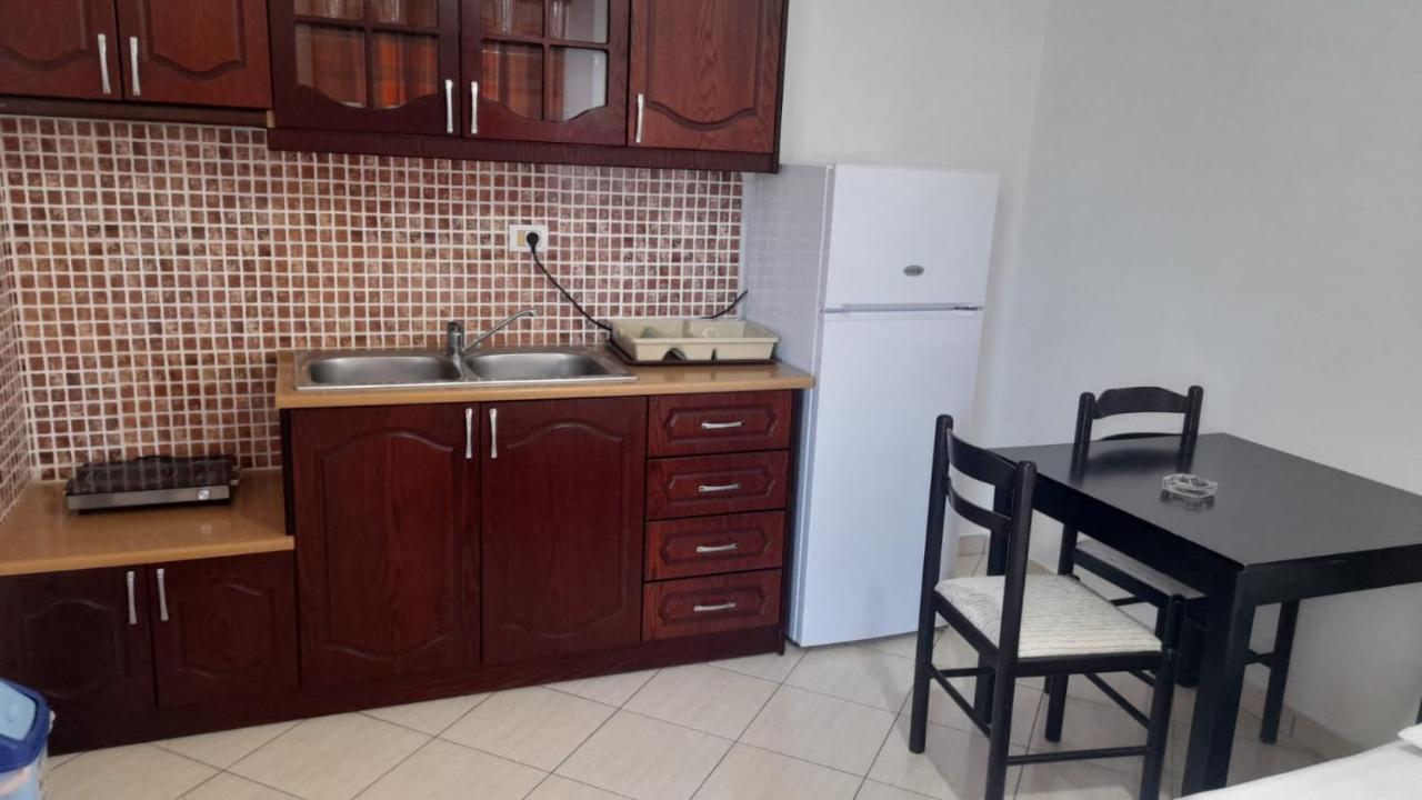 Vita Apartment - Spacious Garden And Balcony 5 Min To Beach & Center Εξαμίλιο Εξωτερικό φωτογραφία