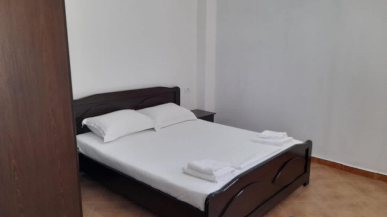 Vita Apartment - Spacious Garden And Balcony 5 Min To Beach & Center Εξαμίλιο Εξωτερικό φωτογραφία