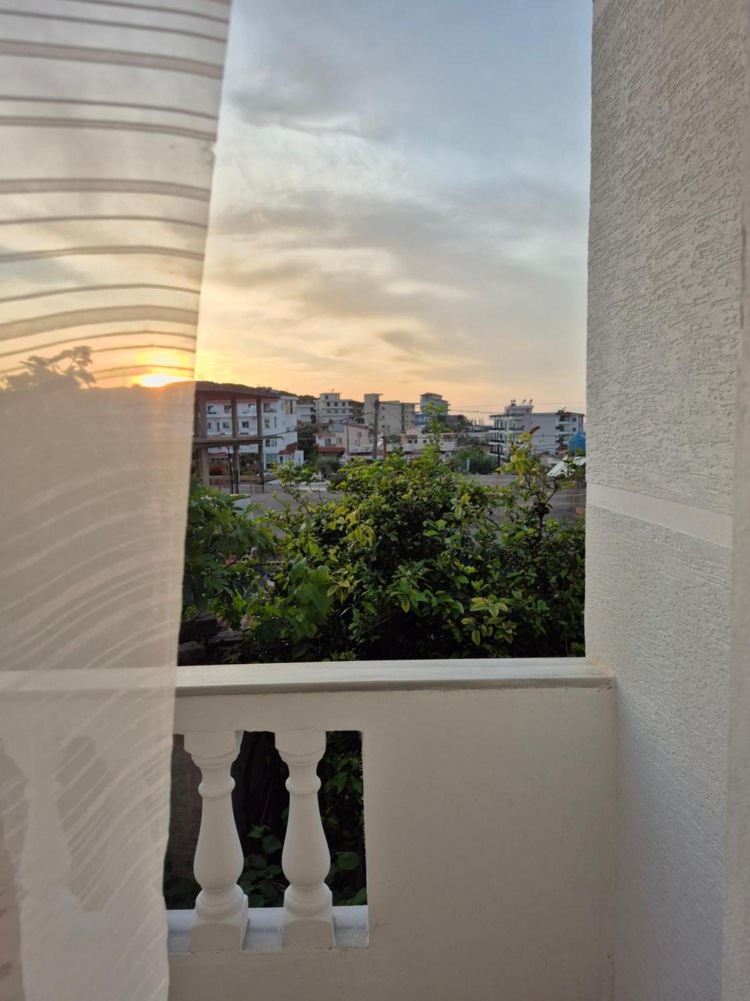 Vita Apartment - Spacious Garden And Balcony 5 Min To Beach & Center Εξαμίλιο Εξωτερικό φωτογραφία